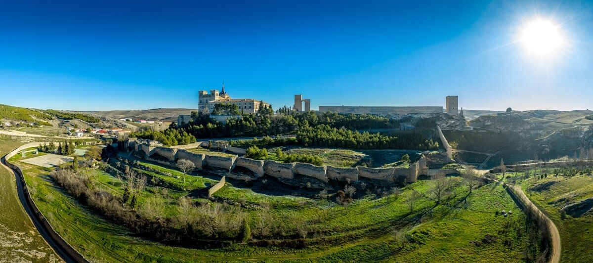 Vista panorámica del Monasterio de Uclés, Cuenca.